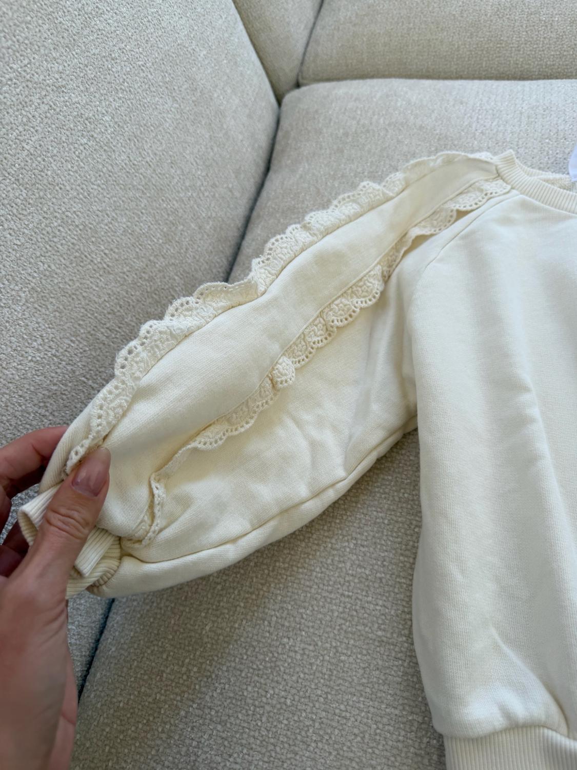 ROMANTIC BOW SWEATSHIRT - Image 3