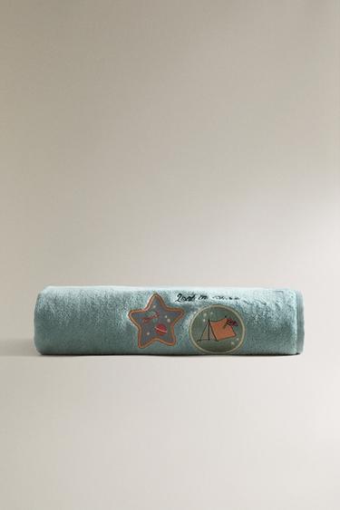 SERVIETTE DE BAIN ENFANT VELOURS PATCHWORK ESPACE - Vert de Zara - Image 1