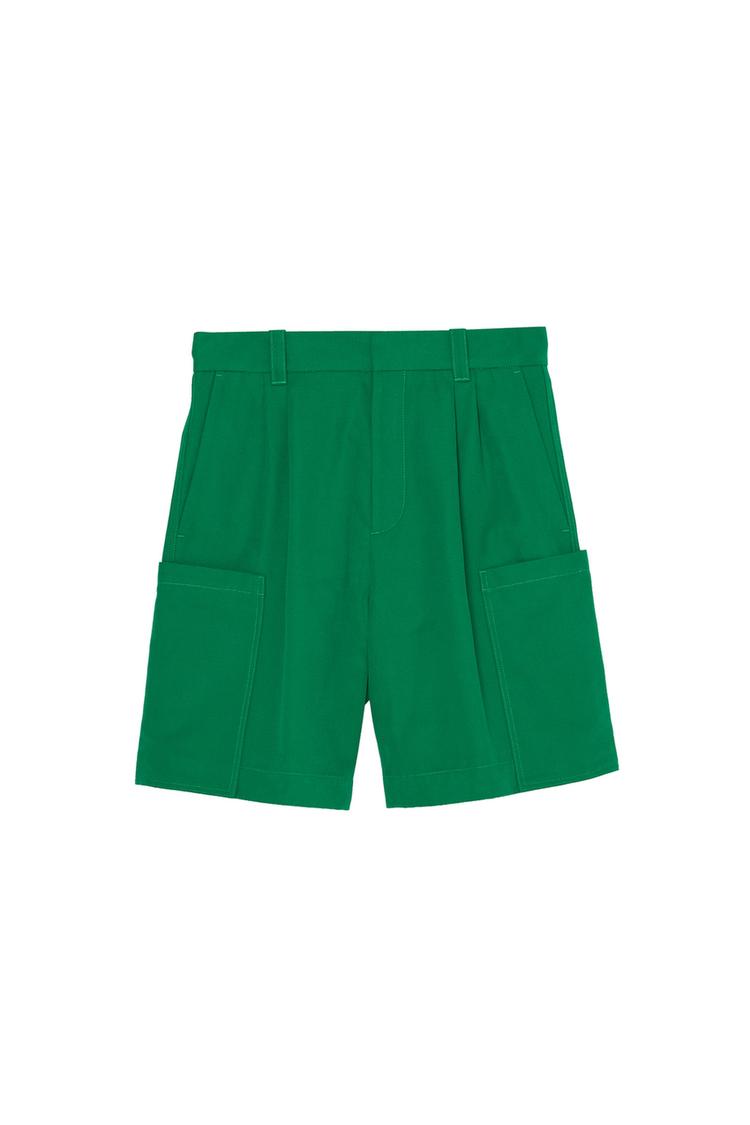 RELAXED FIT CARGO SHORTS WITH PLEATS — Green