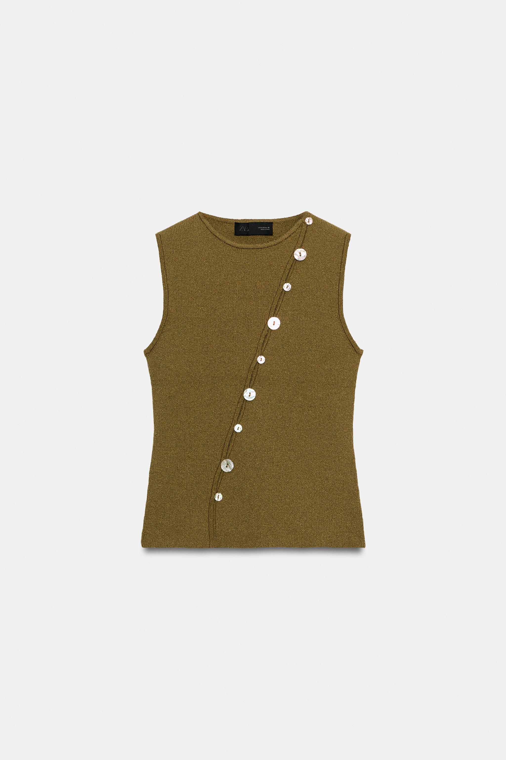 ASYMMETRIC BUTTONED KNIT TOP