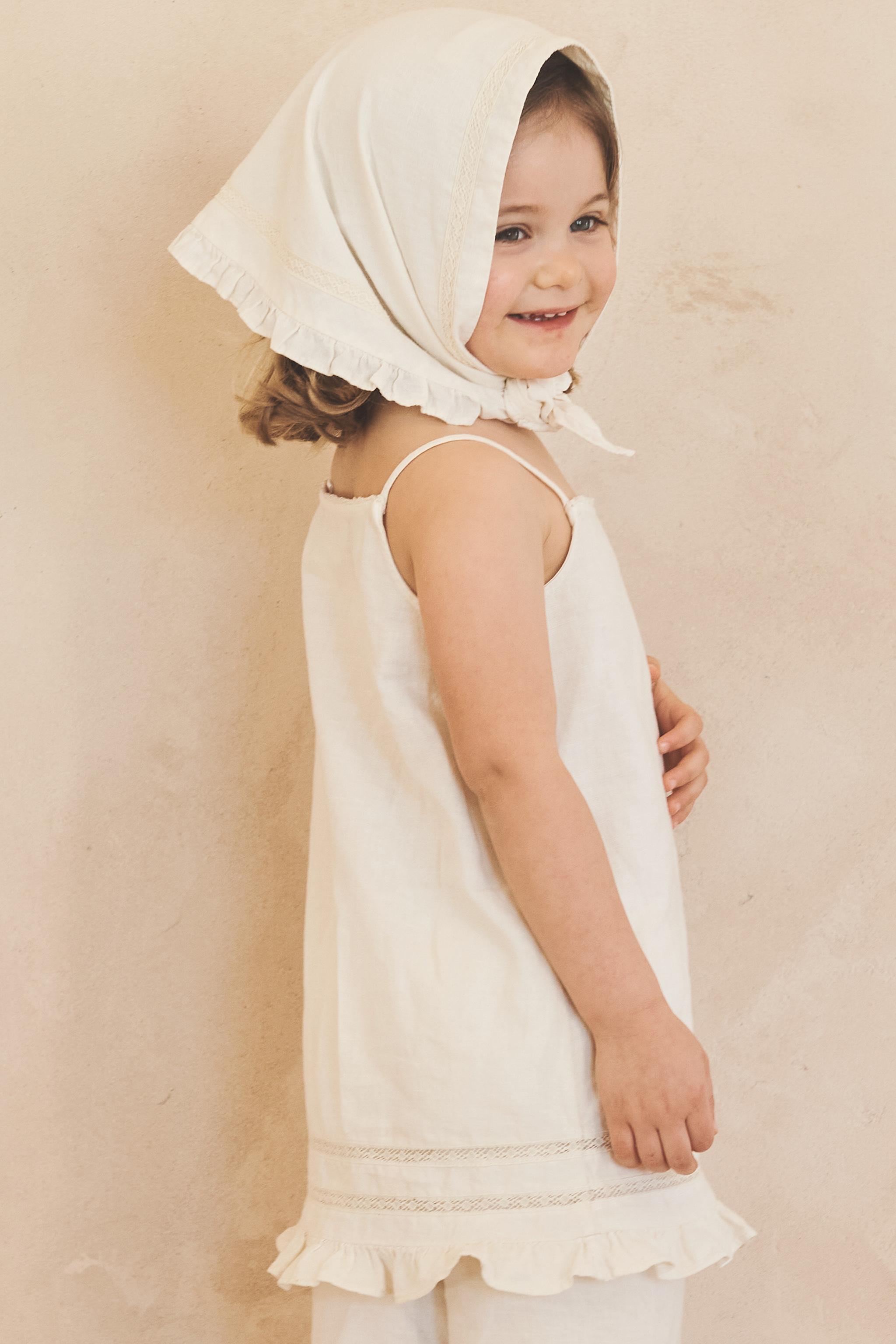 RUFFLED LACE TRIM LINEN COTTON SCARF LIMITED EDITION