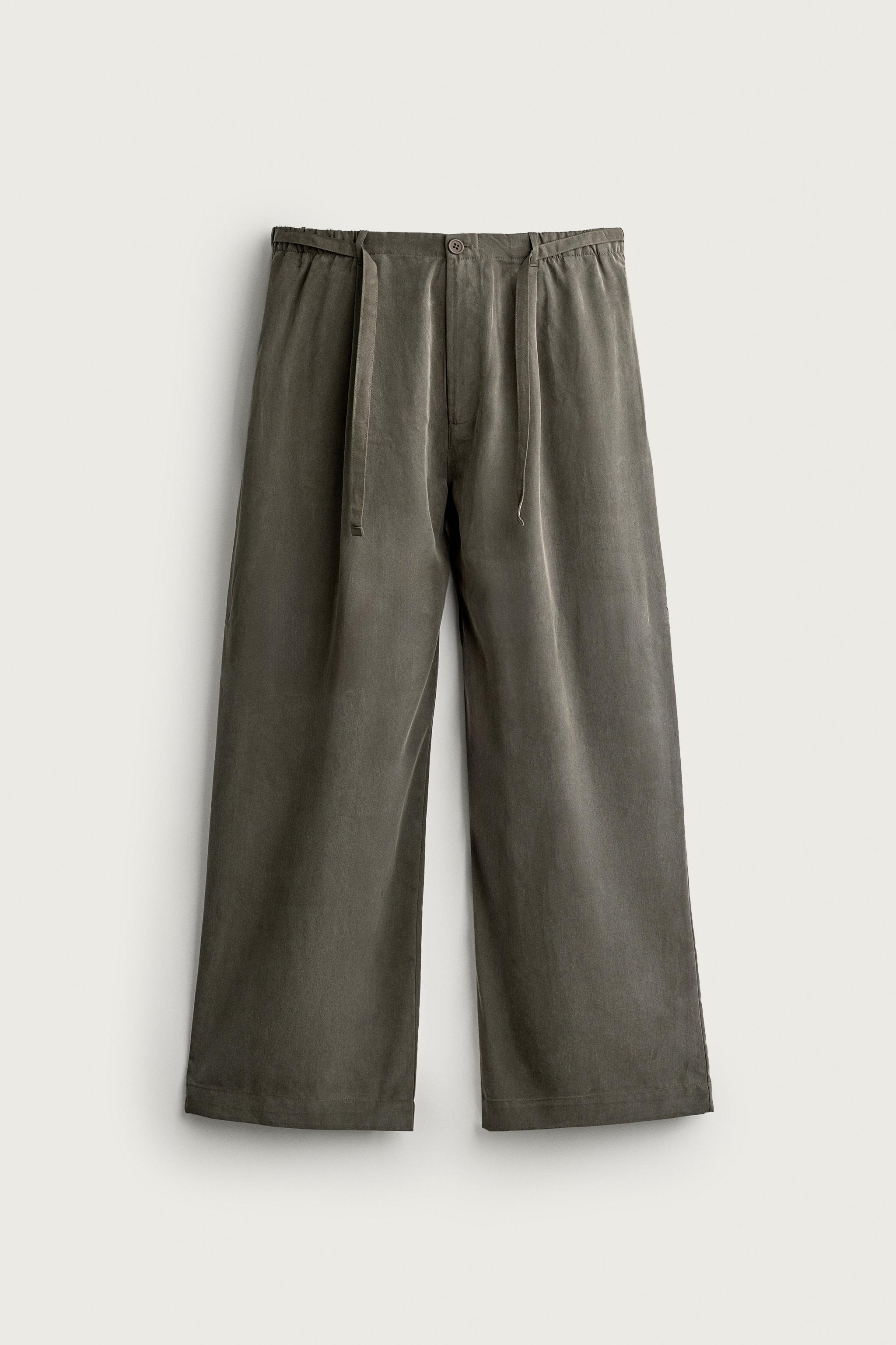 RELAXED-FIT FLOWY PANTS