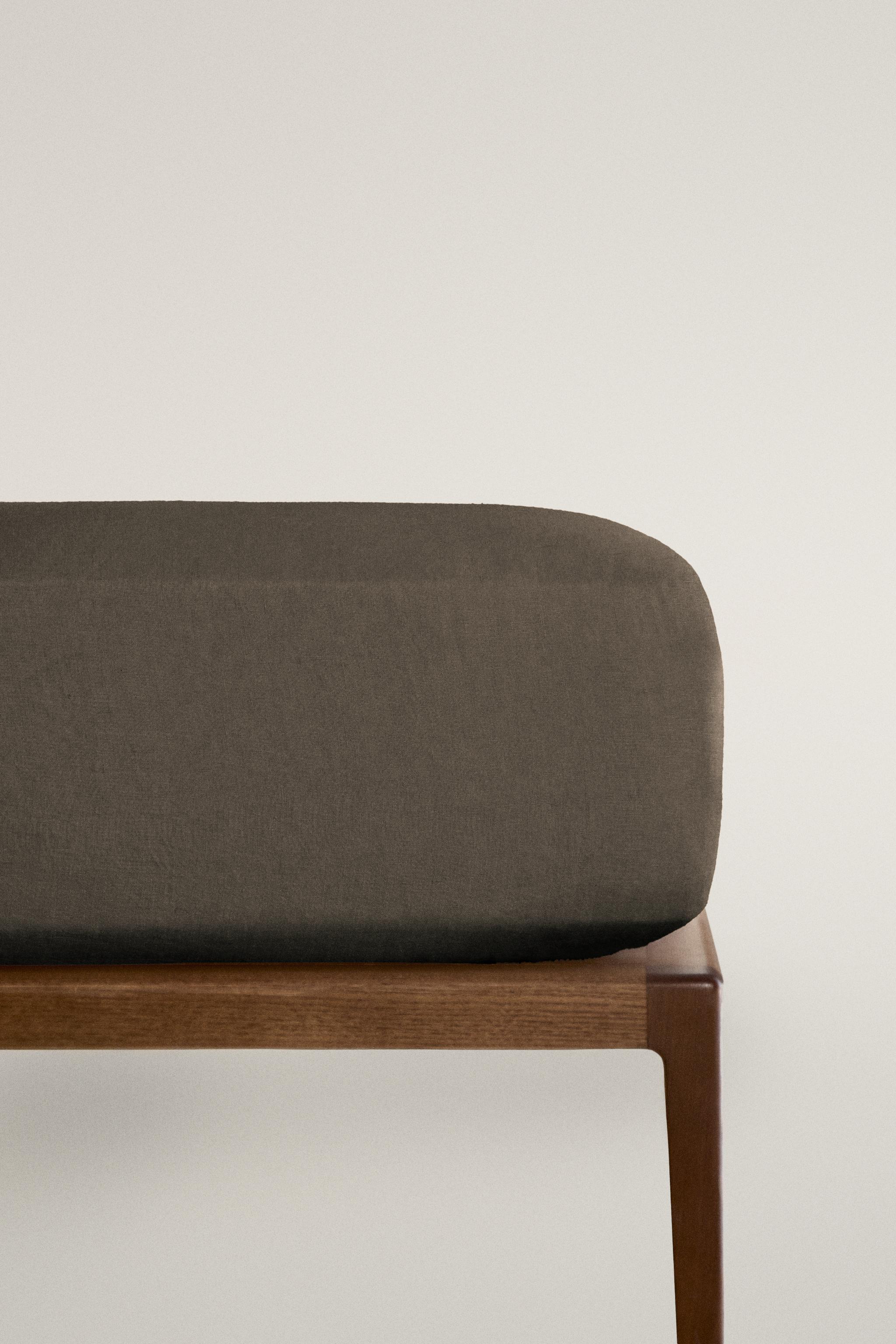 FADED LINEN FITTED SHEET