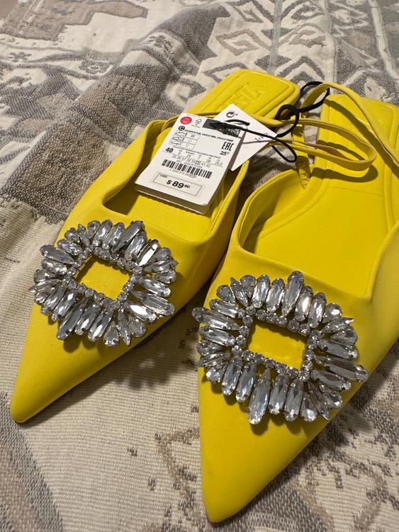 FLAT MULES WITH RHINESTONE DETAIL - Image 3