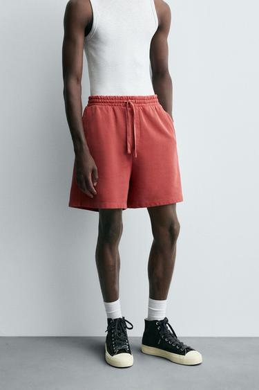 WASHED JOGGER BERMUDA SHORTS - Red by Zara