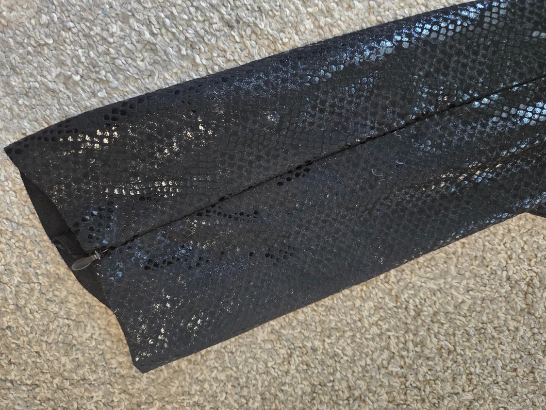 FAUX SNAKESKIN LEGGINGS - Image 6