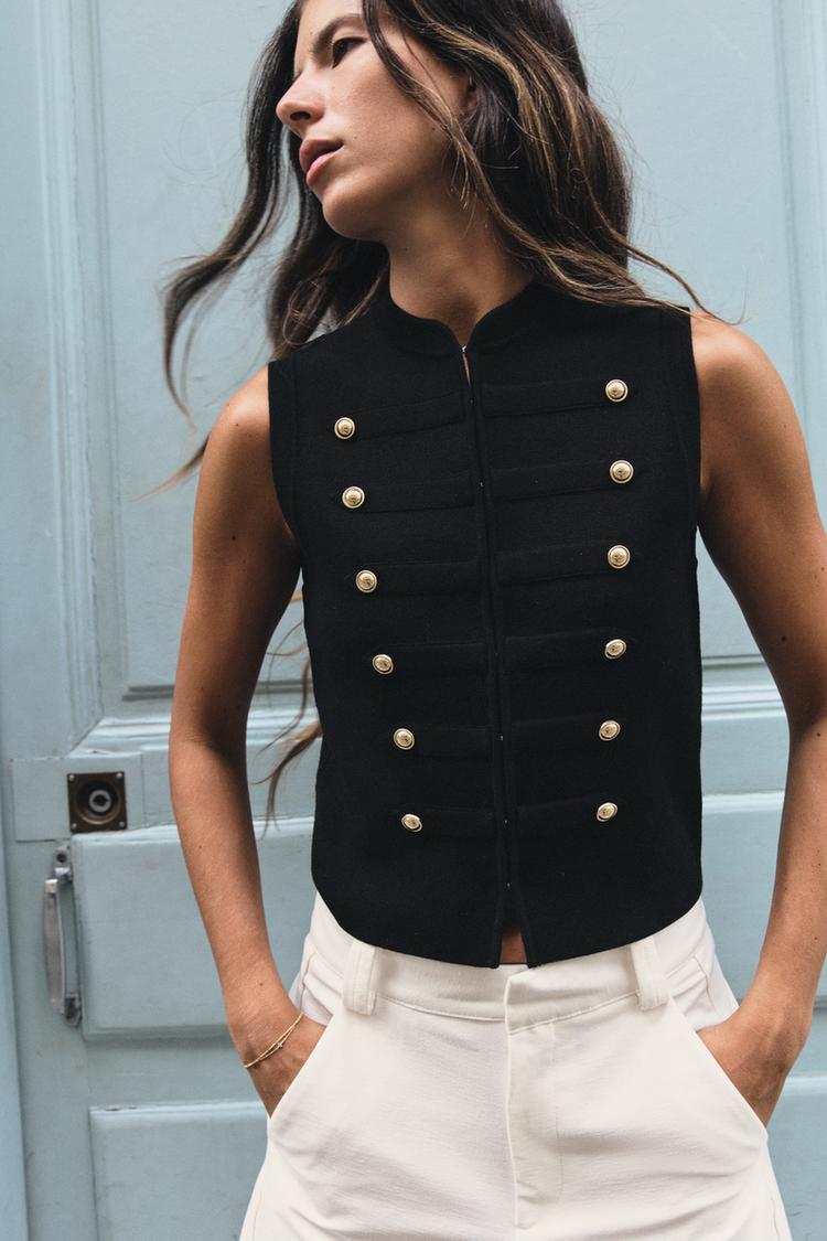 BUTTON-FRONT VEST TOP — Black