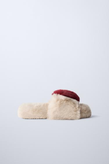 PANTUFAS COM CORAÇÃO - Branco-cru da Zara - Imagem 0