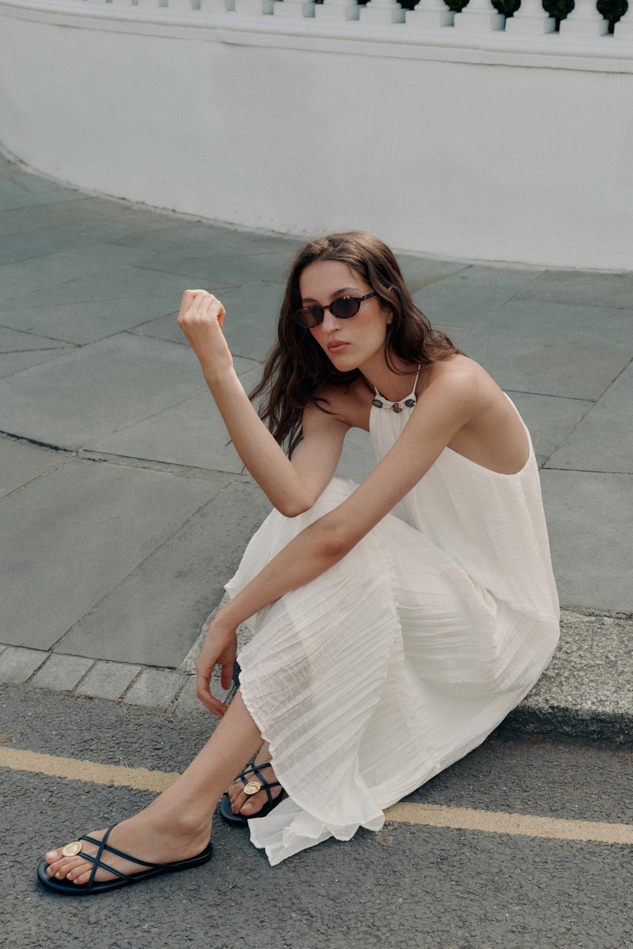 BEADED WRINKLE-EFFECT MIDI DRESS