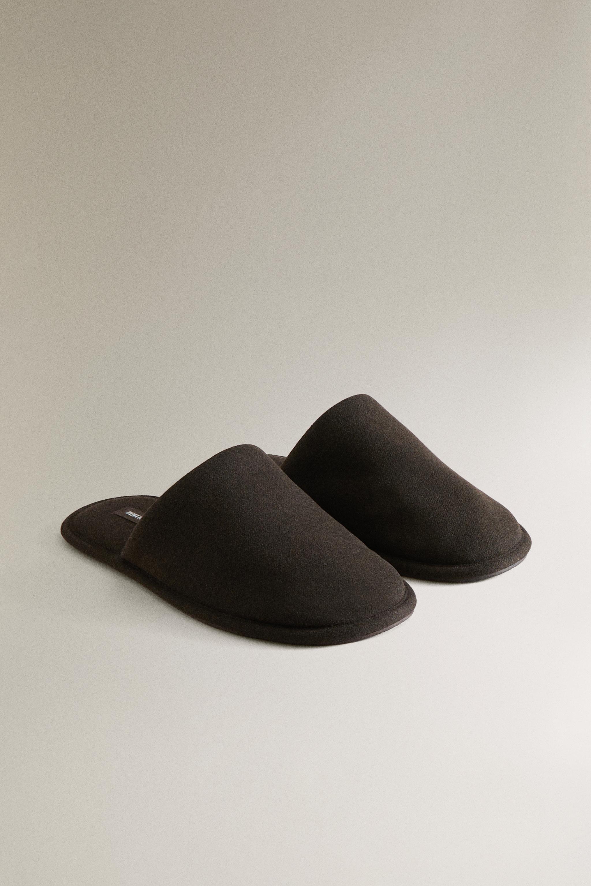 WARM FABRIC SLIPPERS — Brown