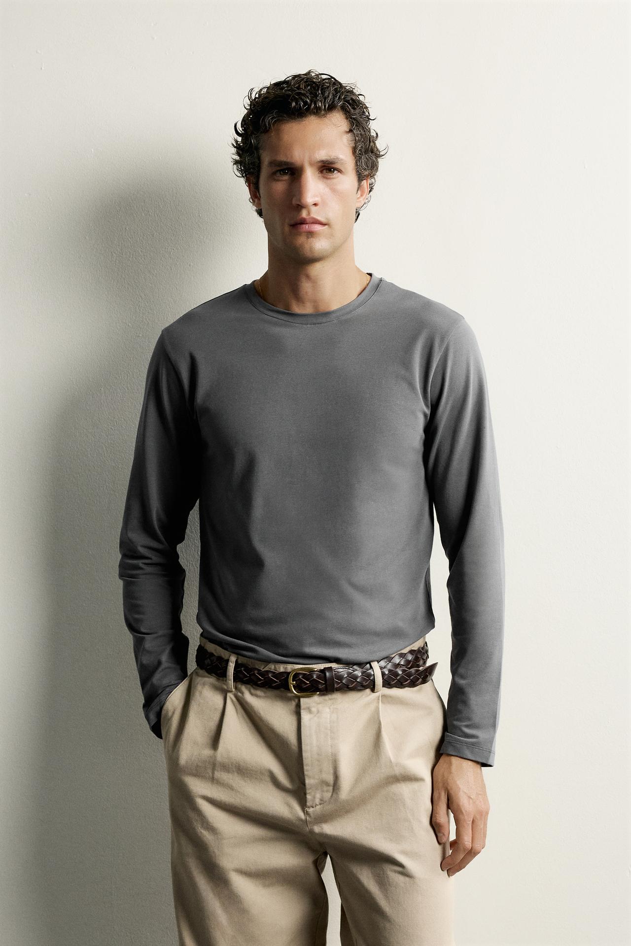 LONG SLEEVE SLIM FIT BASIC T-SHIRT — Gray