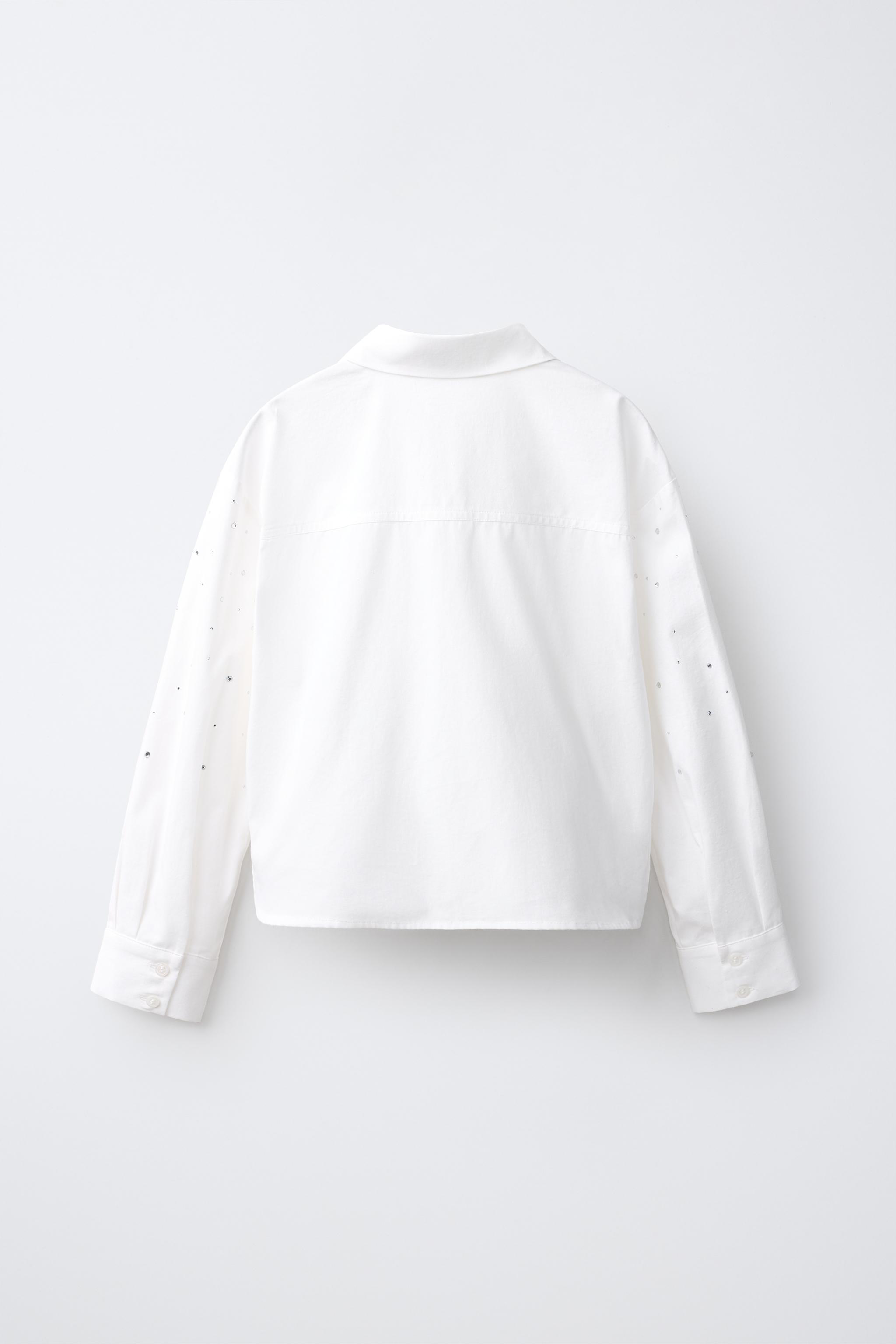 RHINESTONE APPLIQUÉ SHIRT