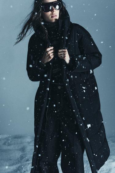 PLUMÍFERO LARGO CAPUCHA WATER REPELLENT WINDPROOF - Negro de Zara
