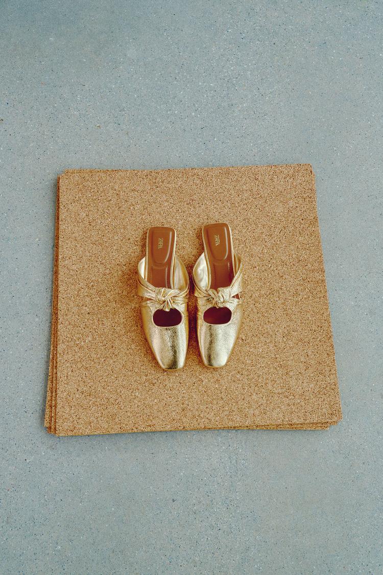 METALLIC KNOT MULE