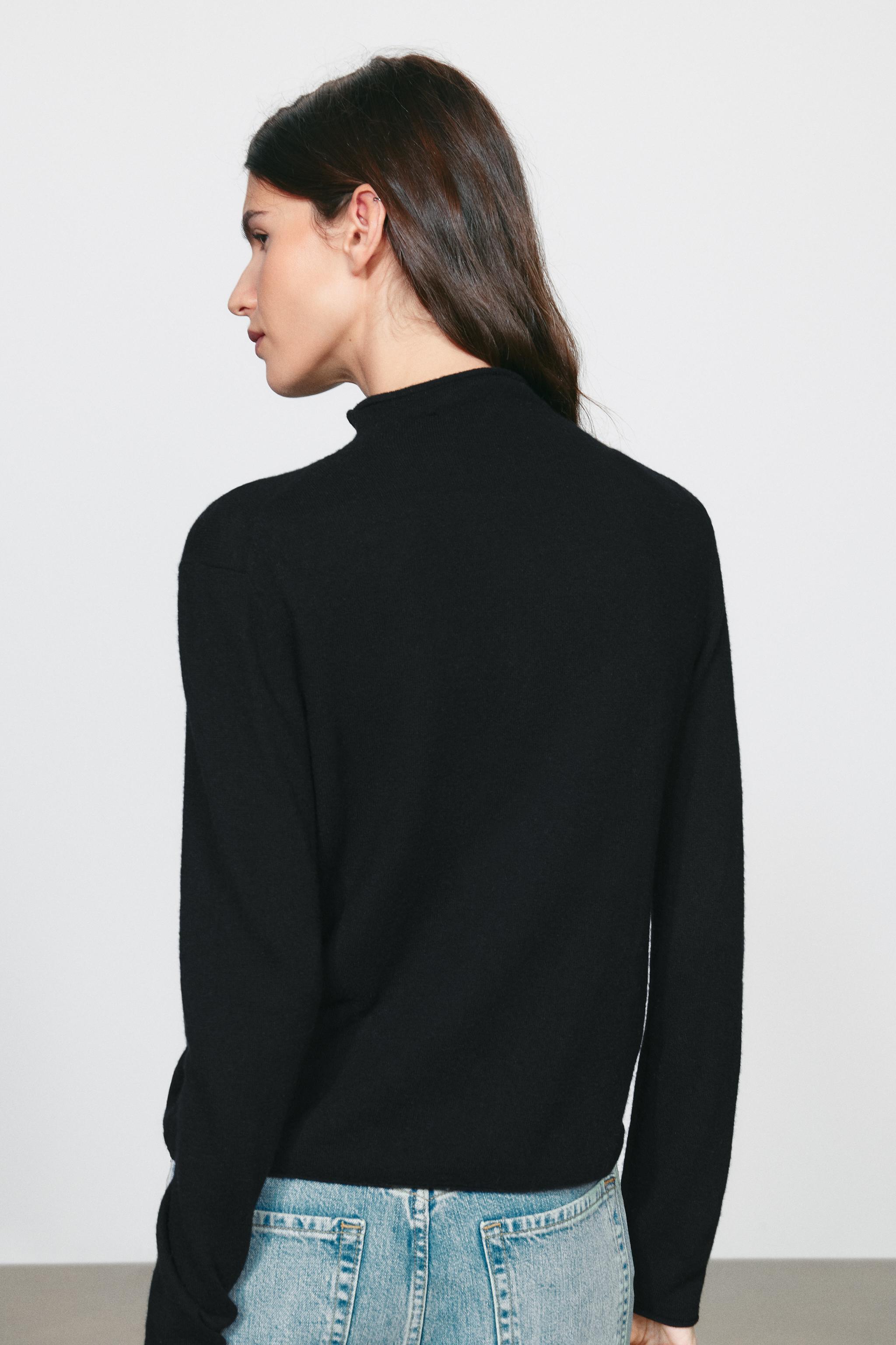 EXTRA-SOFT 100% WOOL MOCK NECK SWEATER