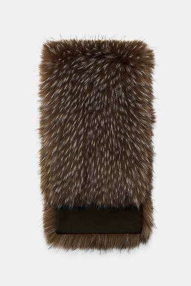 MARLED FAUX FUR SCARF - Greenish by Zara