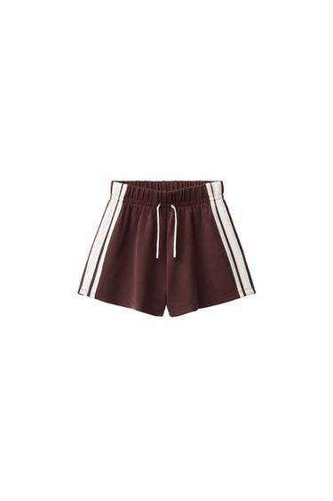BERMUDA BANDAS LATERALES CONTRASTE - Burdeos de Zara