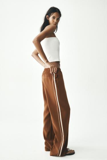 PANTALÓN BANDA LATERAL - Marrón de Zara