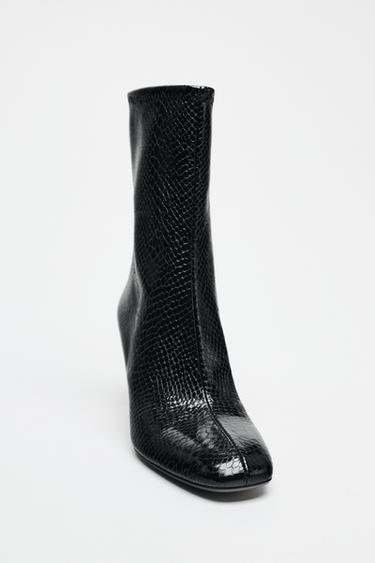 TEXTURED HEELED ANKLE BOOTS - Black by Zara - Image 3