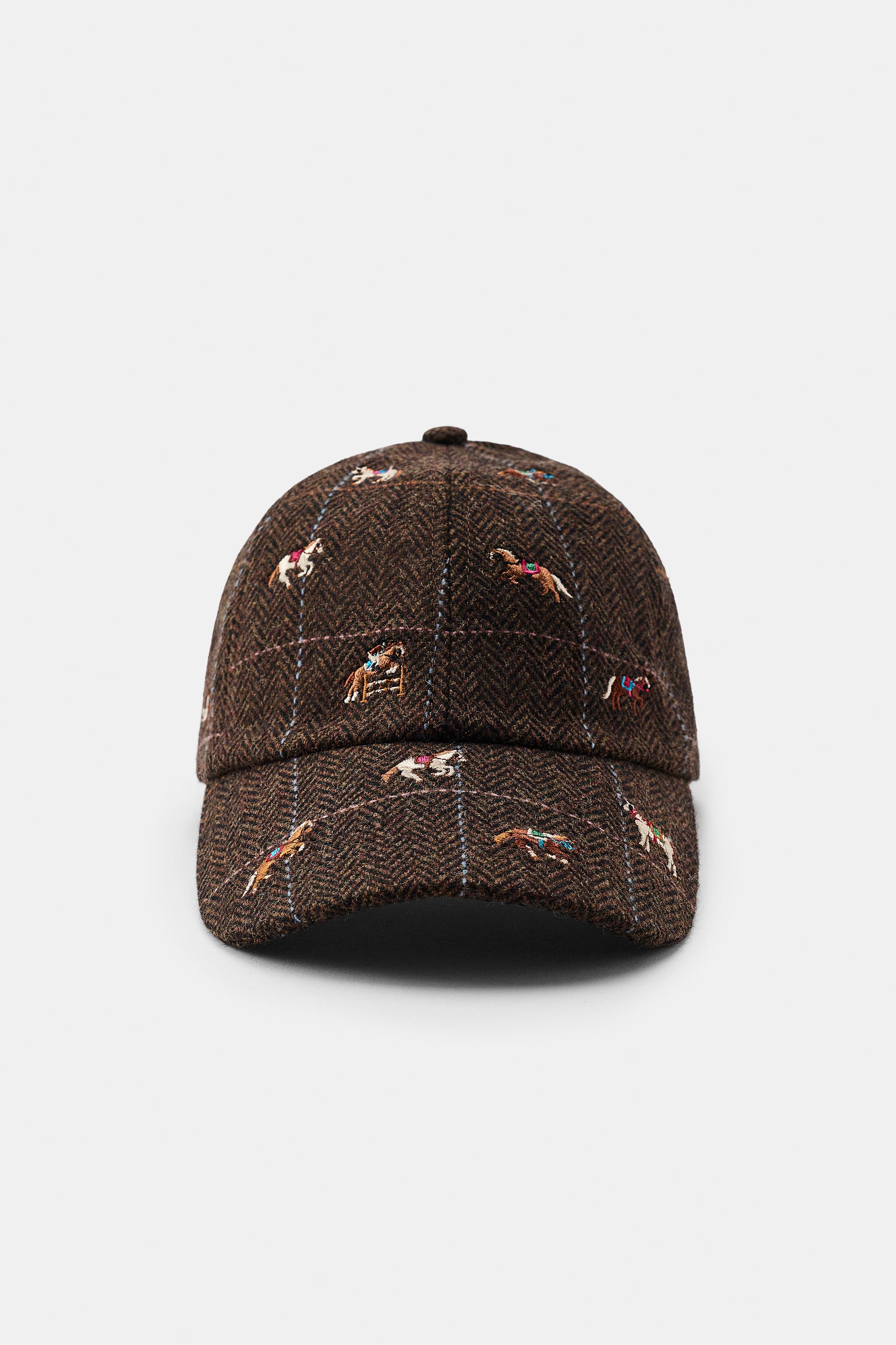 GORRA CON LANA BORDADOS CABALLOS