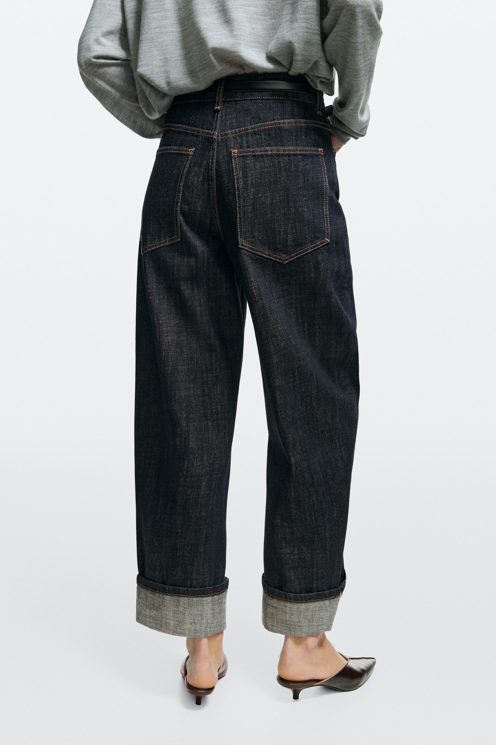 High-waist barrel fit jeans with turn-up hem