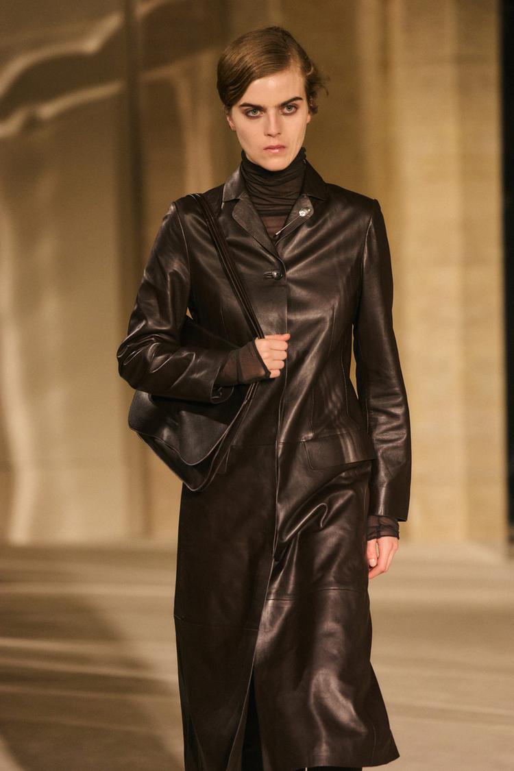 Fitted leather coat - LIMITED EDITION — Brown