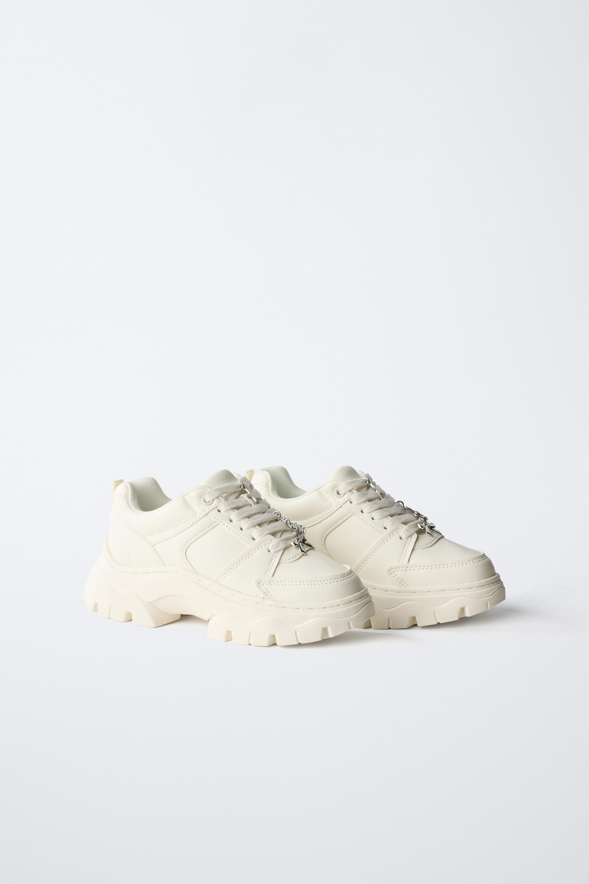 （訳ありセール 格安） THICK-SOLED SNEAKERS WITH CHARMS - White | ZARA United States 個人装備