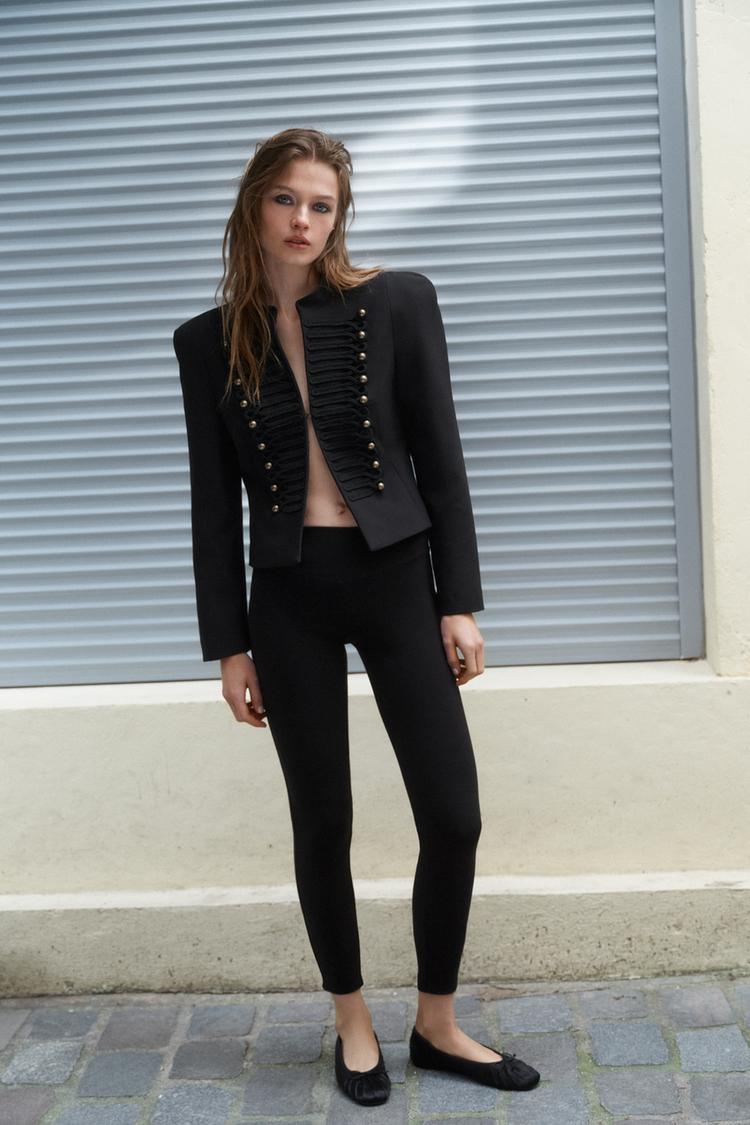 ZARA FITTED BLAZER WITH SHOULDER PADS