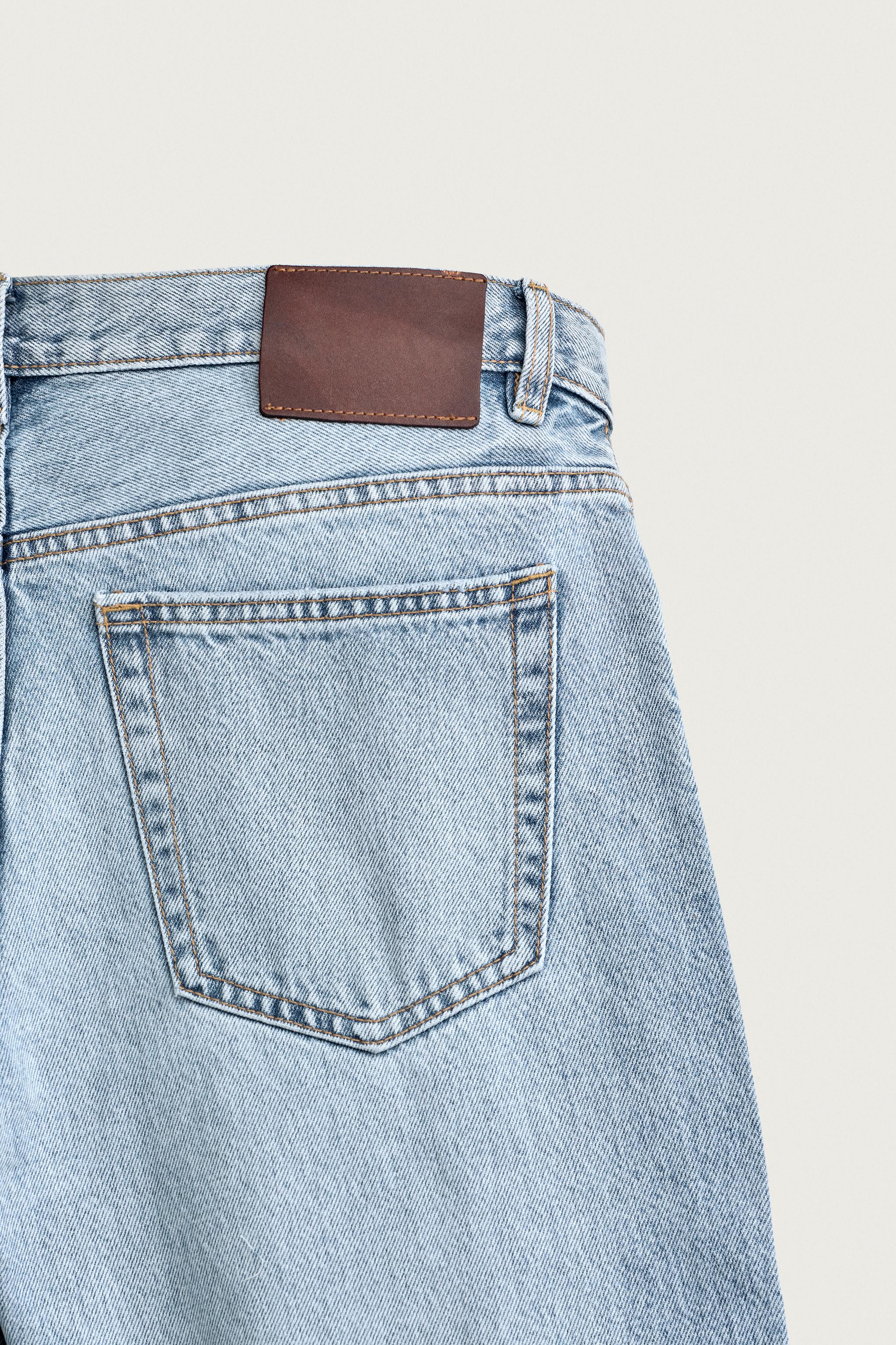 STRAIGHT FIT JEANS
