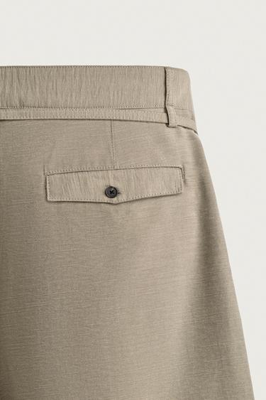 BERMUDA RELAXED FIT À PLIS ET CEINTURE - Marron clair de Zara - Image 9