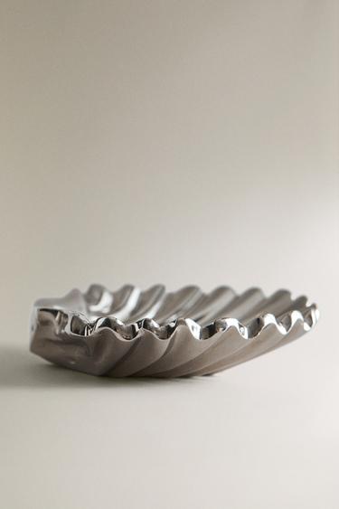 DECORATIVE METAL SHELL TRAY - Silver by Zara - Image 4