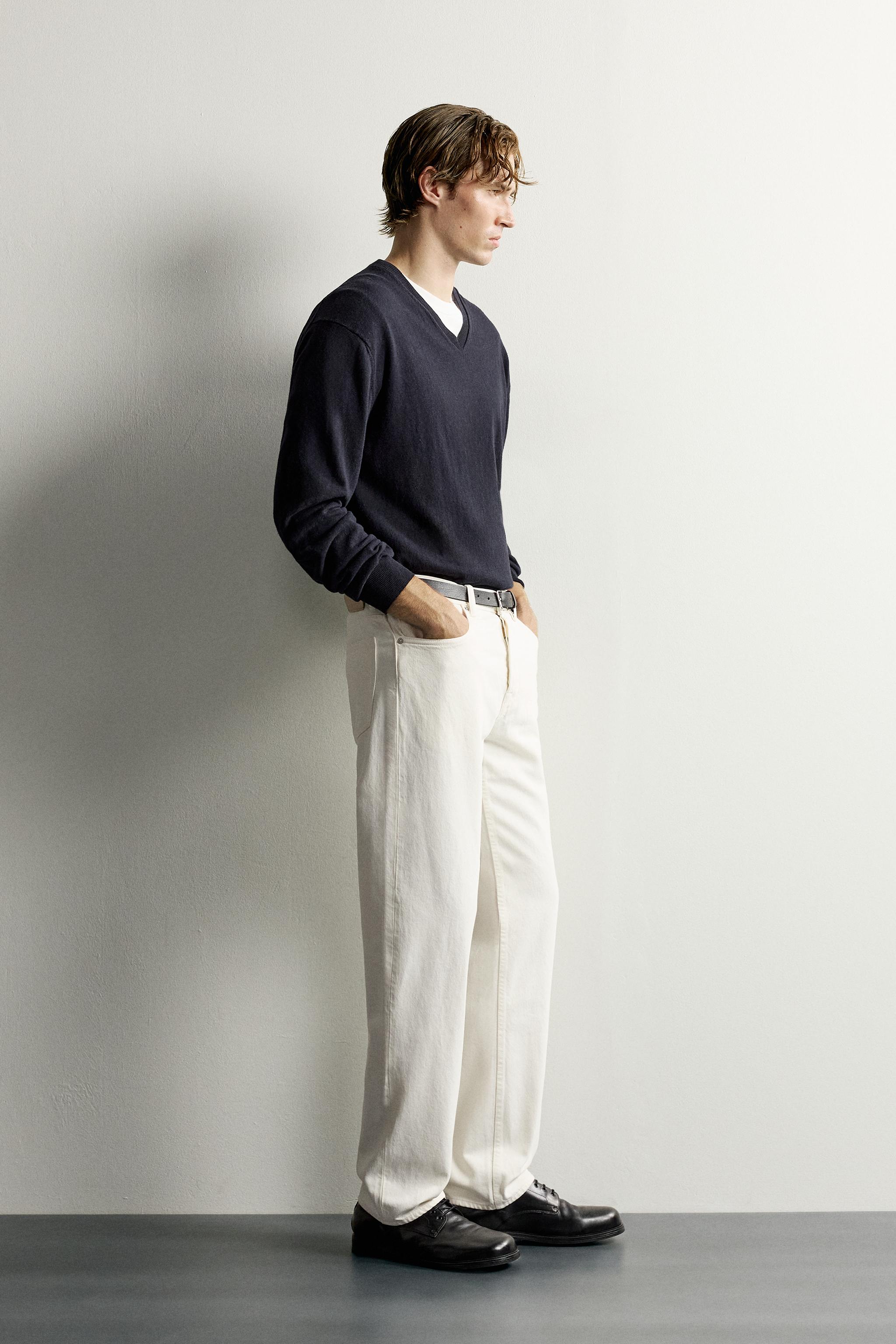 STRAIGHT FIT JEANS - thumbnail 4