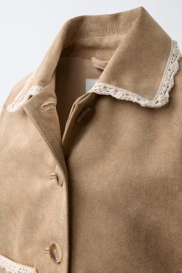 CHAQUETA EFECTO ANTE Y PUNTILLA - Beige de Zara