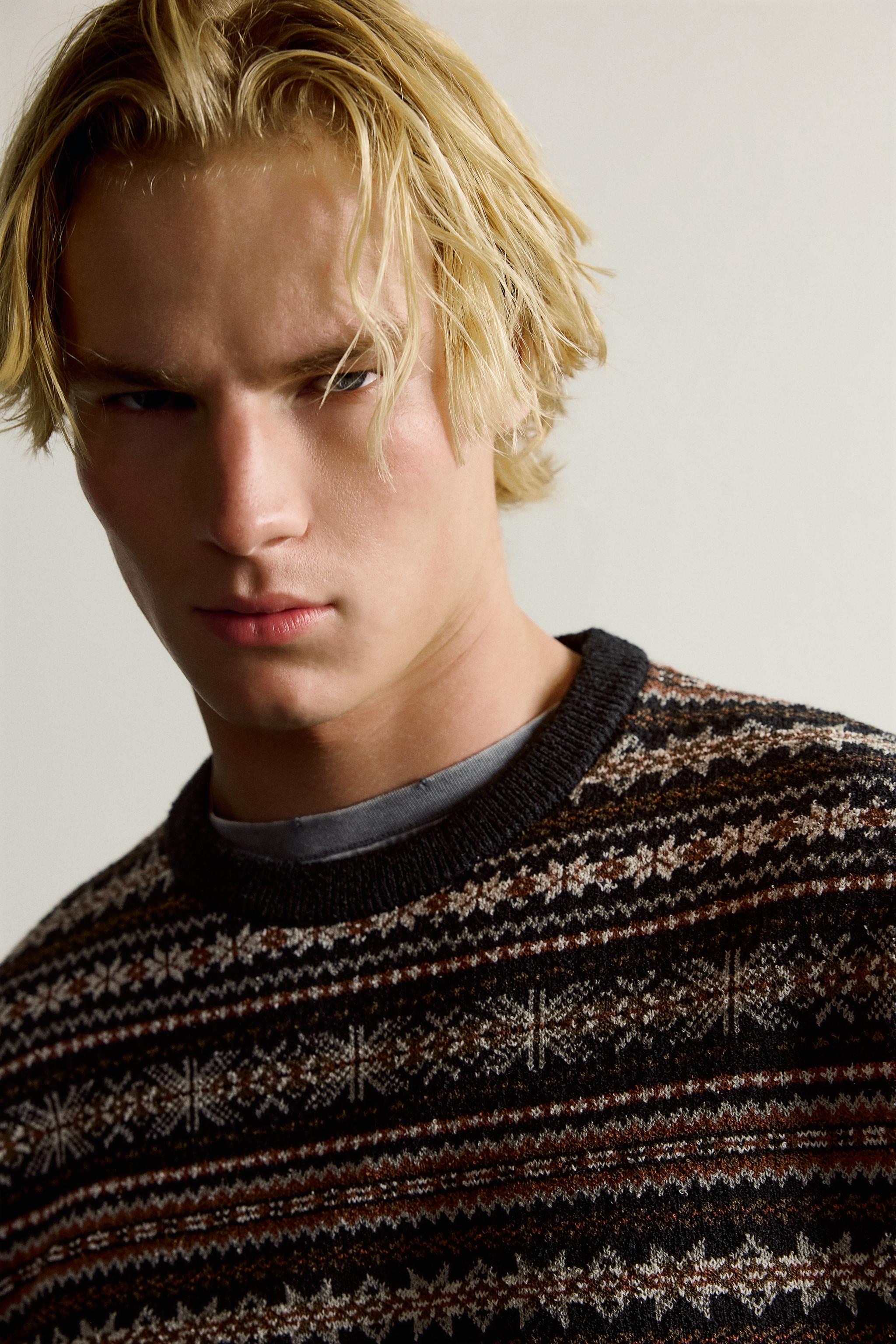 PULL JACQUARD GÉOMÉTRIQUE