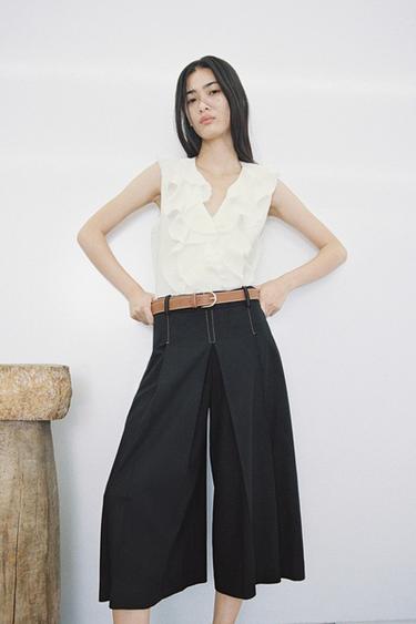 BELTED LONG BERMUDA SHORTS WITH DARTS - Black by Zara