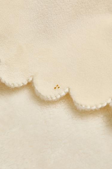 COUVERTURE POLAIRE BÉBÉ BRODERIE BRILLANTE - Crème de Zara - Image 2