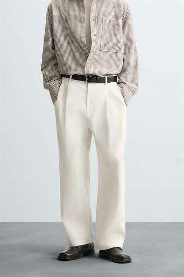PANTALÓN PLIEGUES - Blanco roto de Zara