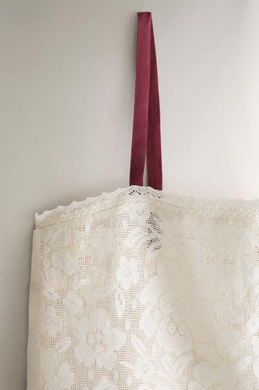 FLORAL LACE COTTON TOP — Ecru 2