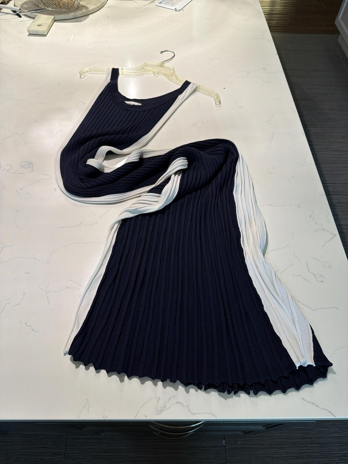 LONG TWO-TONE DRESS - Image 3