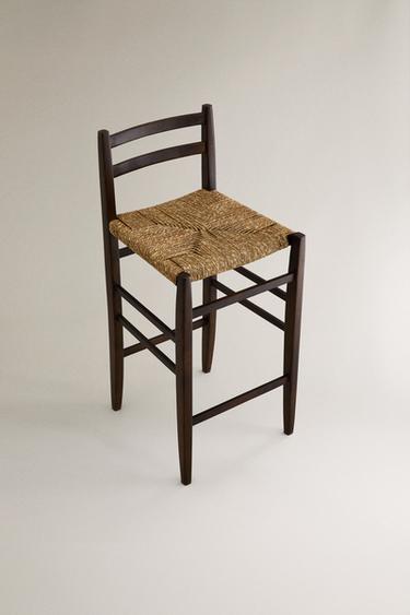 TABOURET EN BOIS TRESSÉ - Marron de Zara - Image 1