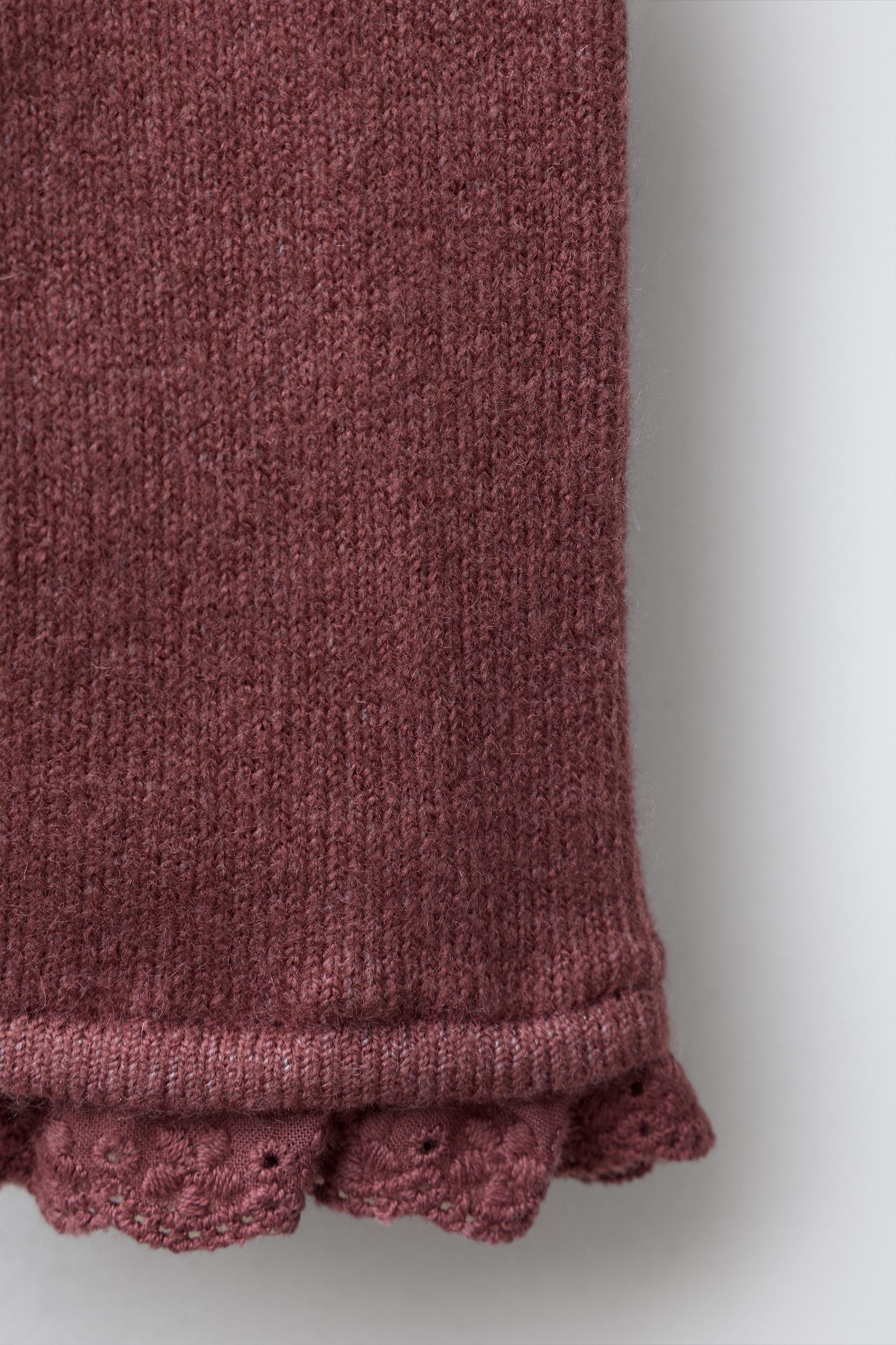 LACE TRIM KNIT LEGGINGS