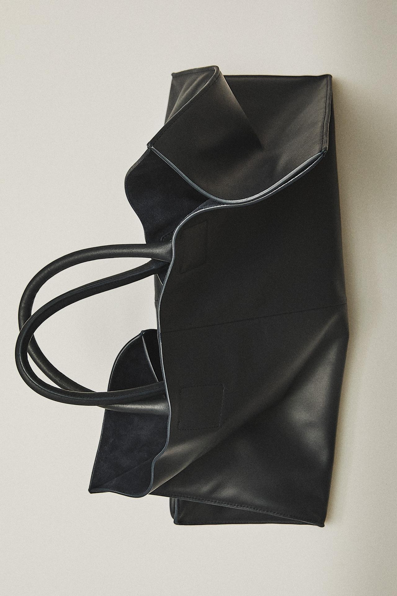 LEATHER NAPPA TOTE BAG — Navy Blue