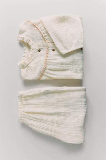 2-6 YEARS/ CONTRAST WAVY TEXTURE PYJAMAS - Ecru by Zara