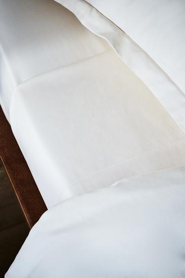 Zara SATEEN FLAT SHEET WITH FESTOON DESIGN (300 THREAD COUNT) - White - Image 0