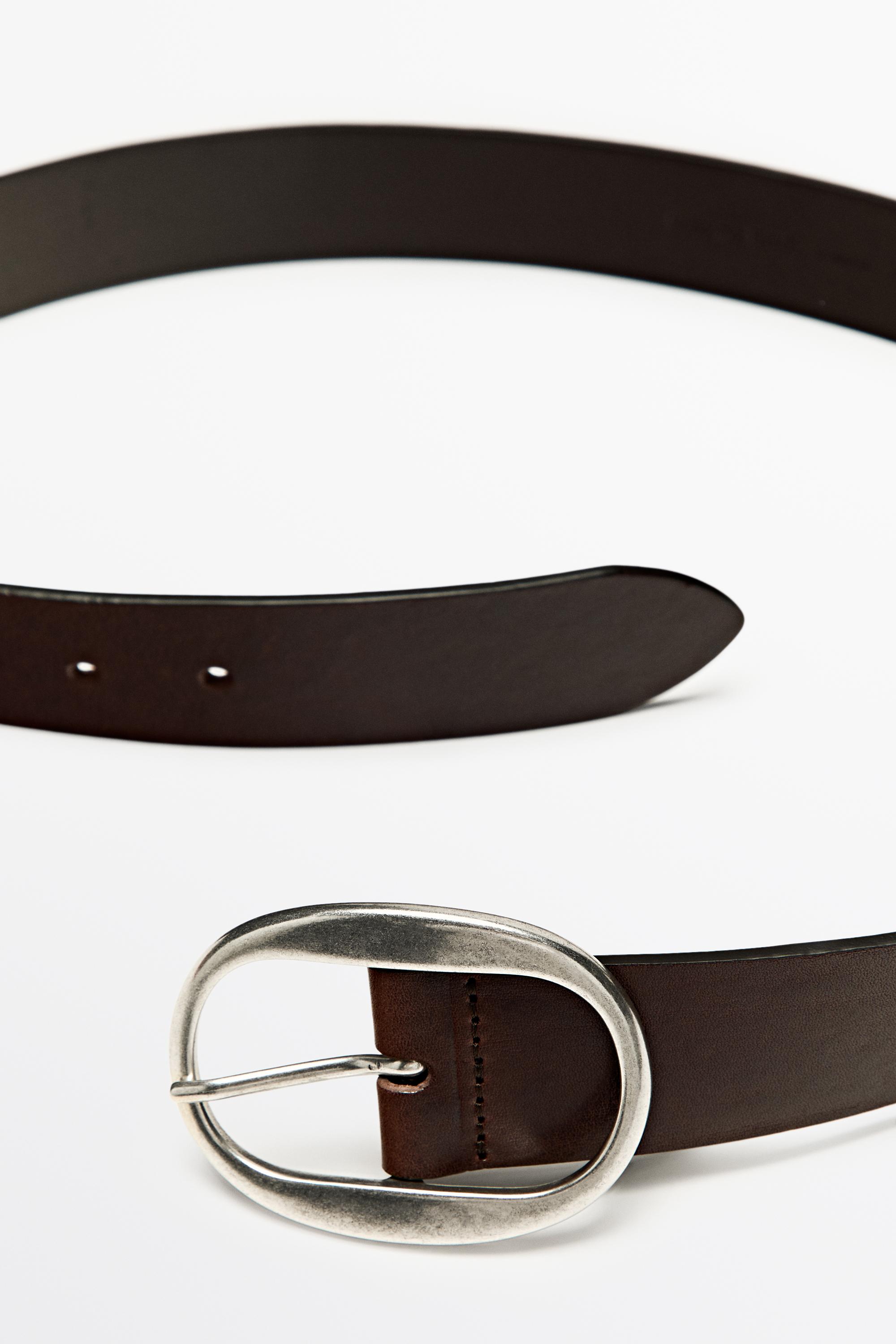 Nappa leather belt with oval buckle