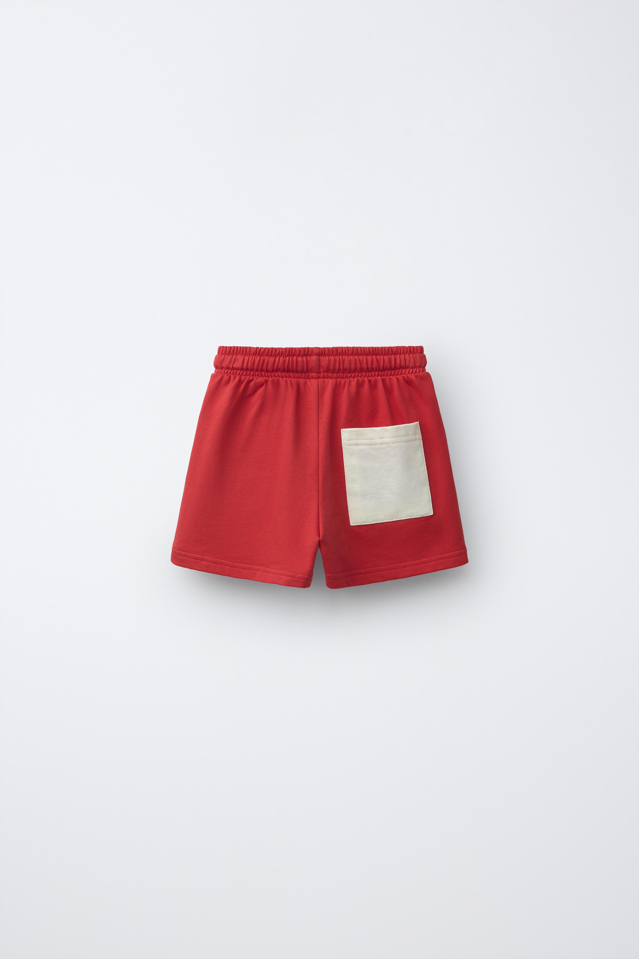 SHORT À BANDES LATÉRALES