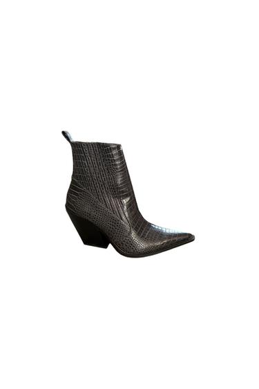 BOTINES