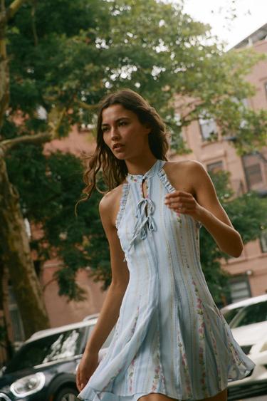 ROBE COURTE HALTER À IMPRIMÉ FLORAL - Multicolore de Zara