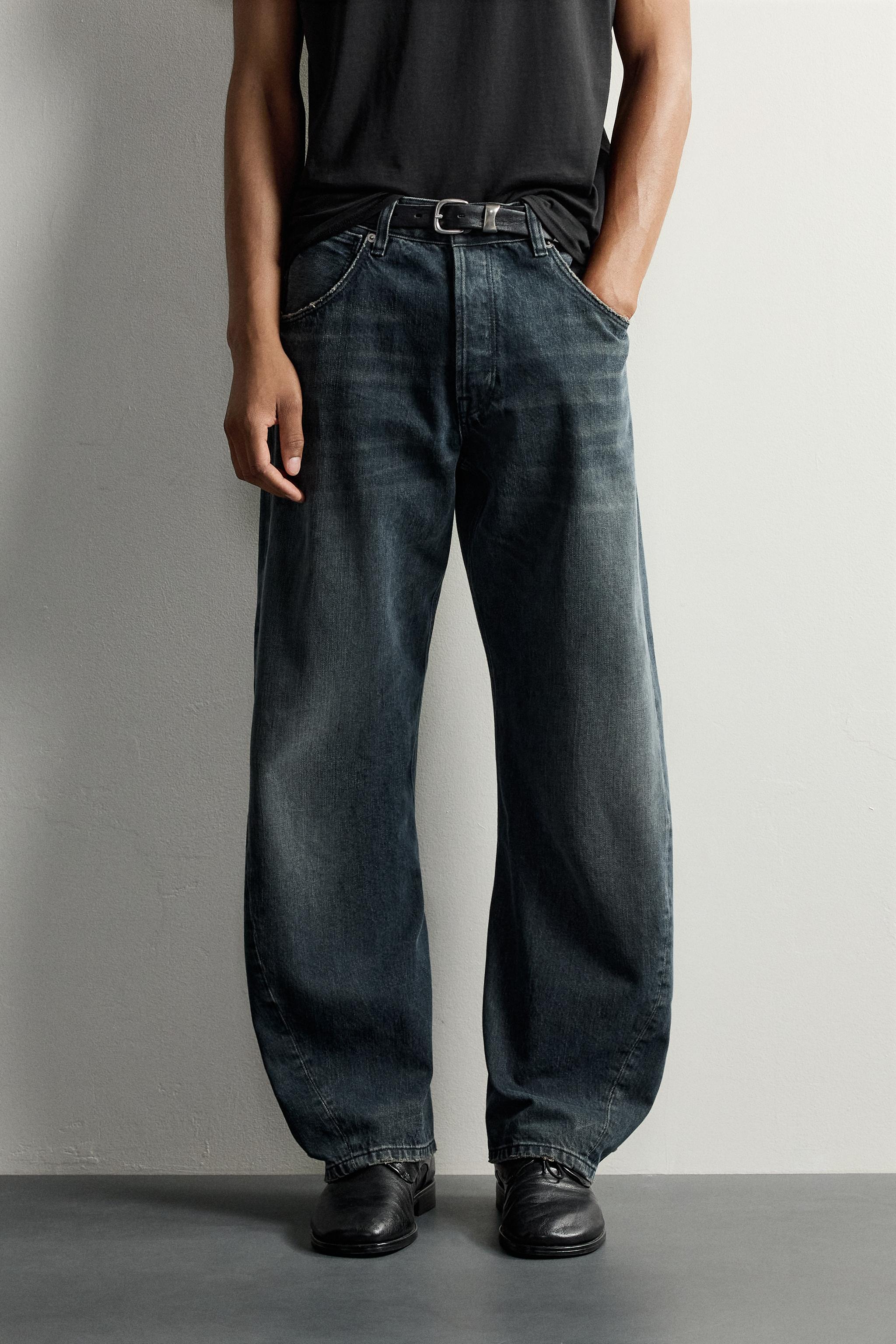 JEANS LOOSE FIT COSTURA GIRADA