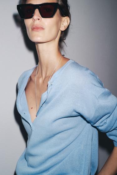 PULL OVERSIZE EN MAILLE UNIE - Bleu clair de Zara - Image 2
